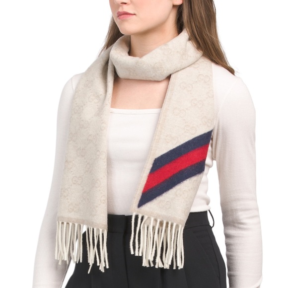 New! GUCCI LOGO JACQUARD FRINGED WOOL SCARF in Nude Sandy Beige - Picture 3 of 3